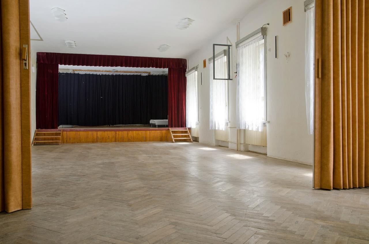 Hostel วาลติตซา ภายนอก รูปภาพ
